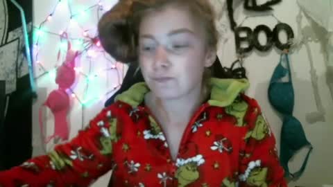 DEBBIE online show from October 12, 2025, 2:27 pm