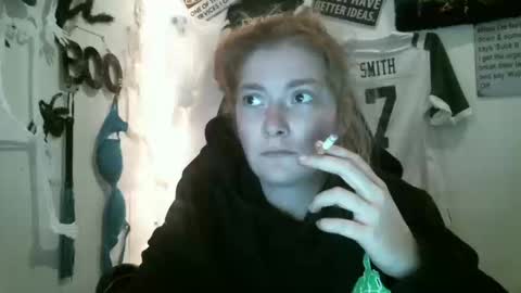 DEBBIE online show from October 14, 2025, 3:35 pm