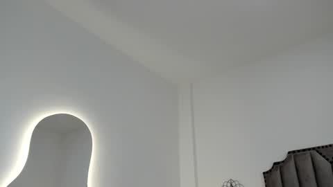 Debora online show from March 12, 2025, 2:34 pm