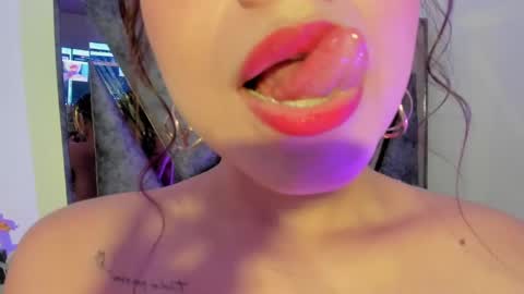 deborah_collins1 online show from February 28, 2025, 5:59 pm