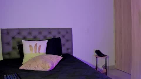 deborah_collins1 online show from November 21, 2025, 2:54 am