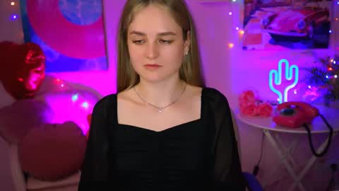 Debora online show from March 10, 2025, 11:10 am