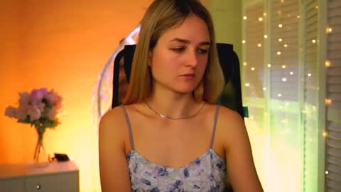 Snapshot of deboralarson chatting on May 1, 2026, 3:00 am Debora online show from May 1, 2026, 3:00 am