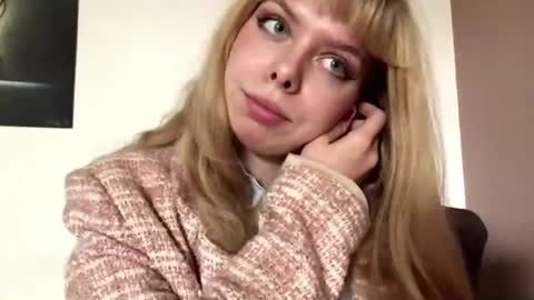 Snapshot of deboraschurer chatting on July 20, 2026, 10:39 am Jenny online show from July 20, 2026, 10:39 am