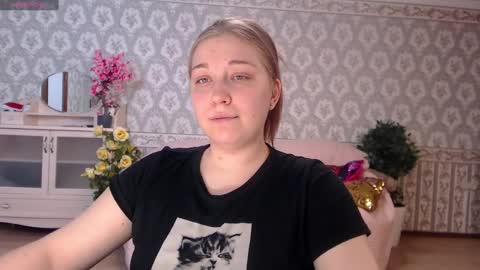 Snapshot of debramust chatting on December 28, 2024, 4:09 pm debramust online show from December 28, 2024, 4:09 pm