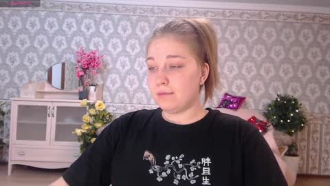 Snapshot of debramust chatting on January 2, 2025, 12:57 pm debramust online show from January 2, 2025, 12:57 pm