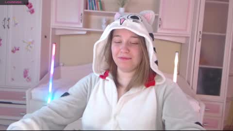 Snapshot of debramust chatting on January 21, 2025, 5:09 pm debramust online show from January 21, 2025, 5:09 pm