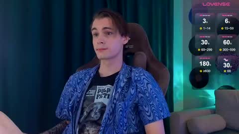 Samuel online show from April 15, 2026, 7:32 pm