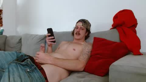 Snapshot of decentdick93 chatting on December 12, 2024, 3:27 pm Decentdick93 online show from December 12, 2024, 3:27 pm