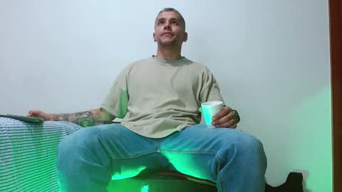 Snapshot of deconrios chatting on December 29, 2024, 9:28 am Santiago online show from December 29, 2024, 9:28 am