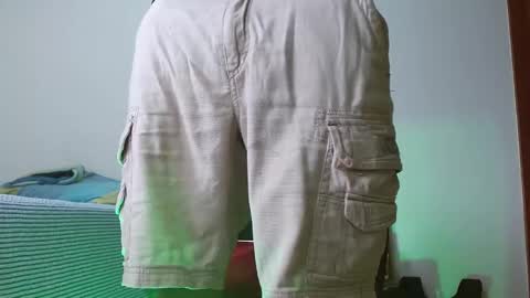 Snapshot of deconrios chatting on December 29, 2024, 8:37 pm Santiago online show from December 29, 2024, 8:37 pm