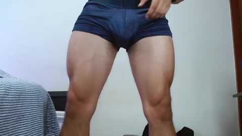 Snapshot of deconrios chatting on February 12, 2025, 10:04 pm Santiago online show from February 12, 2025, 10:04 pm