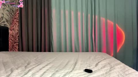 Anna online show from November 5, 2025, 3:12 pm