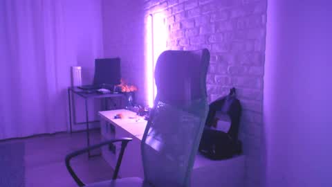 Snapshot of deeannnye chatting on May 16, 2026, 7:34 pm Amanda online show from May 16, 2026, 7:34 pm