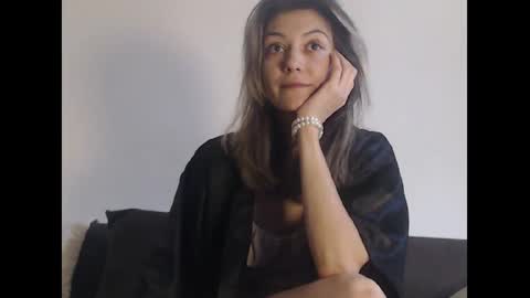 Deelightfull online show from January 20, 2025, 11:56 am