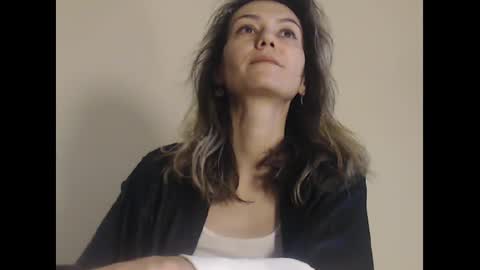 Deelightfull online show from February 4, 2025, 8:56 am