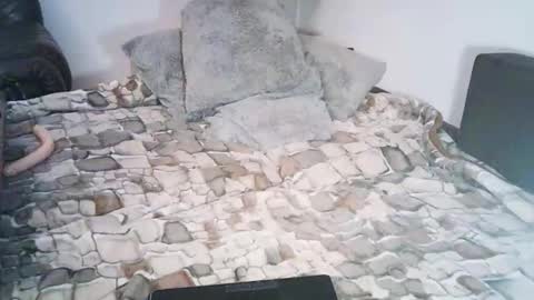 deepandwet86 online show from November 29, 2025, 6:27 am