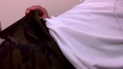 Snapshot of deepinthewave chatting on September 18, 2025, 6:15 am Dee online show from September 18, 2025, 6:15 am