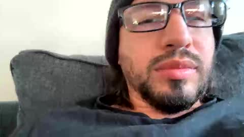 Snapshot of deepthroatberto chatting on November 22, 2025, 7:13 pm Berto online show from November 22, 2025, 7:13 pm