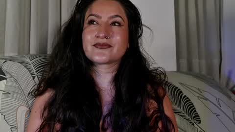 Snapshot of deesseluxure_ chatting on April 1, 2026, 6:03 am Andre online show from April 1, 2026, 6:03 am