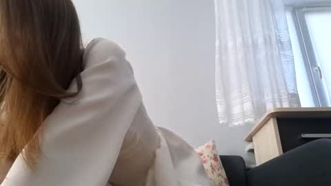 Snapshot of deettabinker chatting on March 11, 2026, 11:27 am Camila online show from March 11, 2026, 11:27 am