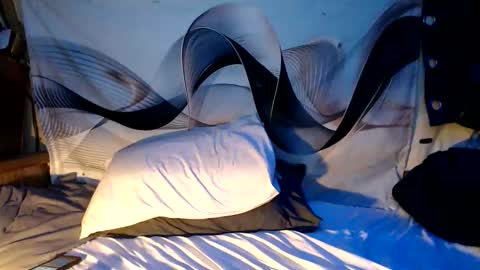 Snapshot of deezy2281 chatting on February 2, 2026, 8:13 am deezy2281 online show from February 2, 2026, 8:13 am