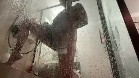 Snapshot of degeneratesaint chatting on December 15, 2024, 5:45 am Tori online show from December 15, 2024, 5:45 am