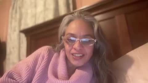 Snapshot of degeneratesaint chatting on January 19, 2026, 5:11 am Tori online show from January 19, 2026, 5:11 am