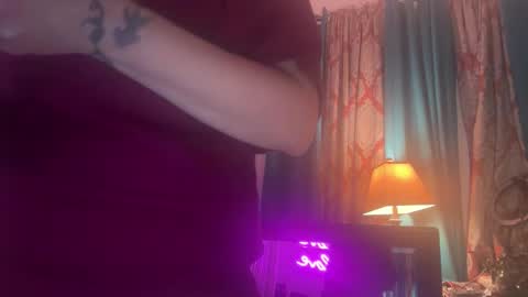 Snapshot of degeneratesaint chatting on February 10, 2026, 1:43 am Tori online show from February 10, 2026, 1:43 am