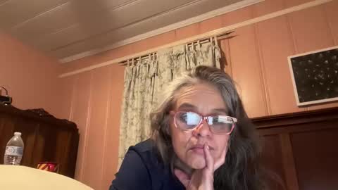 Snapshot of degeneratesaint chatting on March 4, 2026, 6:08 am Tori online show from March 4, 2026, 6:08 am