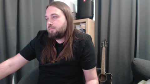 Snapshot of deghe chatting on April 9, 2026, 4:34 pm Tobi online show from April 9, 2026, 4:34 pm