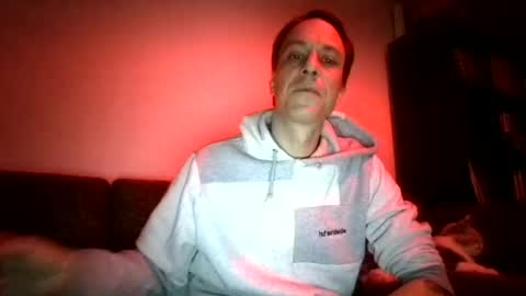 Snapshot of degrandis chatting on April 18, 2026, 6:56 pm Luka Magic online show from April 18, 2026, 6:56 pm