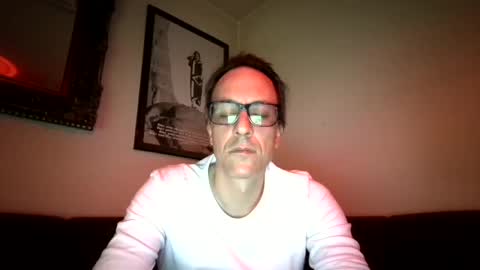 Snapshot of degrandis chatting on April 19, 2026, 8:33 pm Luka Magic online show from April 19, 2026, 8:33 pm