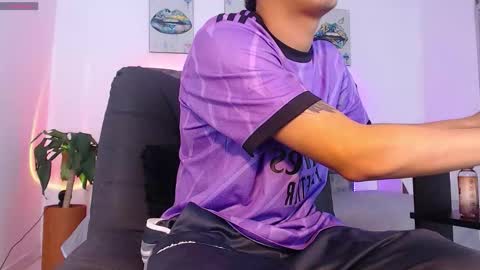 Snapshot of deivid_santoss chatting on October 23, 2025, 4:12 am Deivid online show from October 23, 2025, 4:12 am