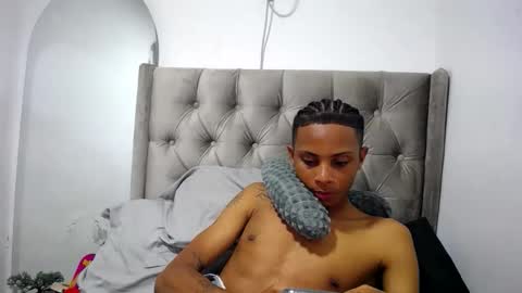 DEIVIS online show from June 3, 2026, 2:58 am