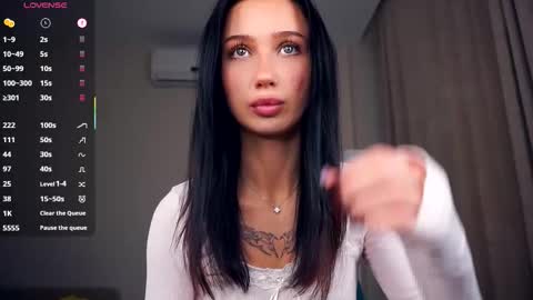 Snapshot of delanakimbral chatting on October 21, 2025, 7:20 am Hello everyone Im Tessa Make yourself comfortable. Were going to have fun together online show from October 21, 2025, 7:20 am