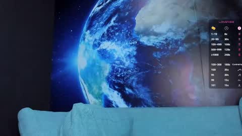 Delessandro online show from April 18, 2026, 12:47 am