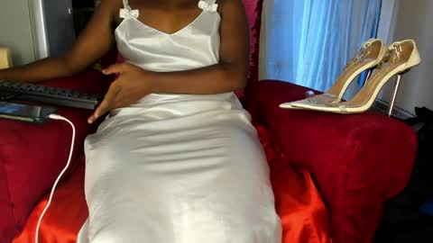 deli_la online show from March 2, 2026, 12:45 pm