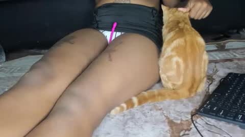 deli_la online show from March 12, 2026, 6:03 pm