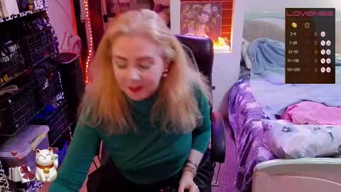 Snapshot of delicecat chatting on October 22, 2025, 11:04 pm Delicacat online show from October 22, 2025, 11:04 pm