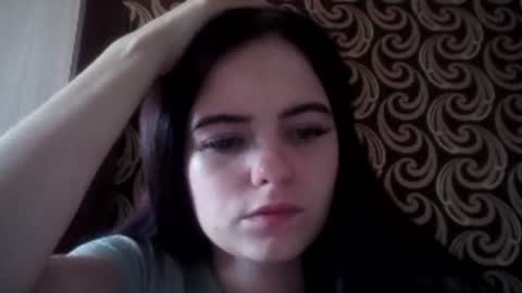 Kiki online show from June 16, 2026, 5:54 am