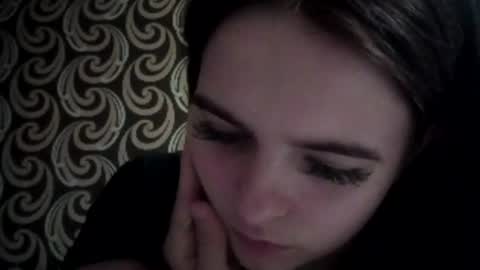 Kiki online show from June 22, 2026, 6:32 am