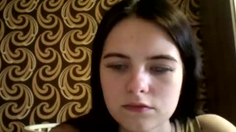 Kiki online show from July 18, 2026, 5:11 am