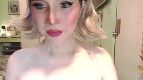 Mercedes online show from April 15, 2026, 2:29 am