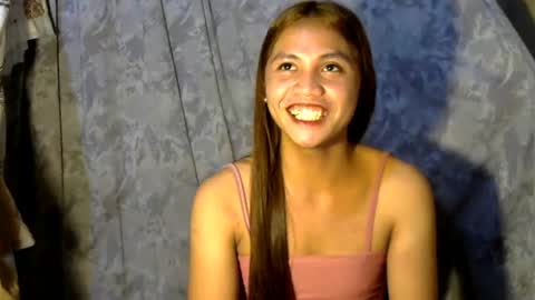 deliciouscum_rhianna online show from June 18, 2026, 10:41 am
