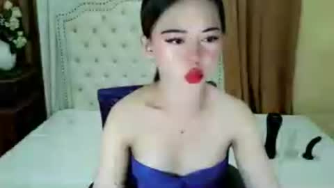 Sophie online show from July 11, 2026, 2:47 am