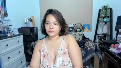 Snapshot of delightfulcurvy chatting on June 10, 2026, 11:13 pm delightfulcurvy online show from June 10, 2026, 11:13 pm