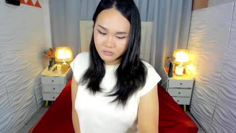 Tyra Colins online show from December 1, 2024, 10:32 pm