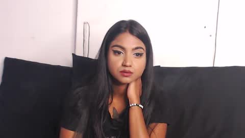 Delilah Blaze online show from February 19, 2025, 12:44 pm