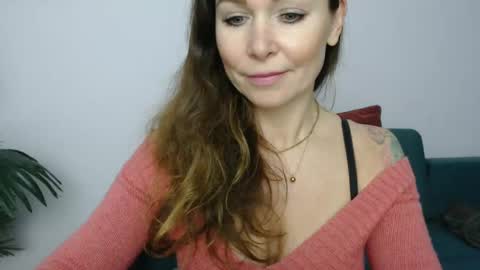 Snapshot of delilah_sweet chatting on December 5, 2024, 3:06 pm delilah_sweet online show from December 5, 2024, 3:06 pm